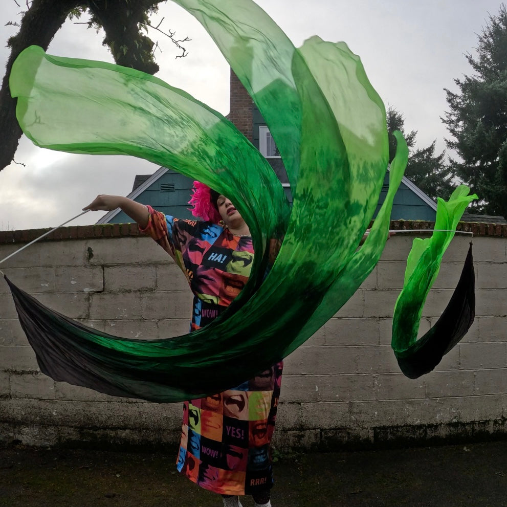 Avant Chard Streamers