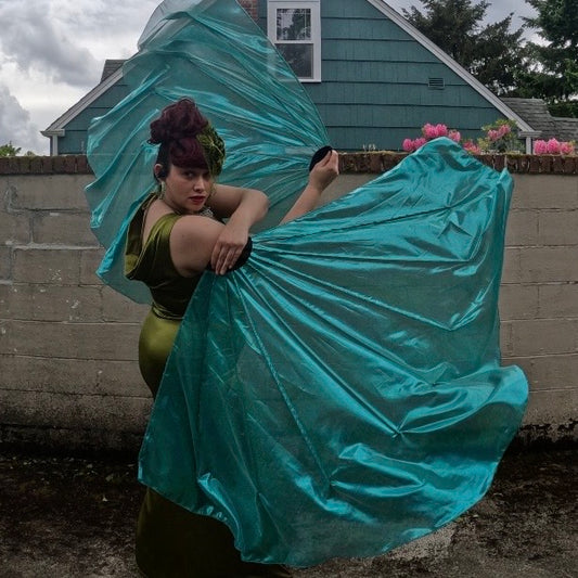 Glitter Teal Lamé Fishbone Fans