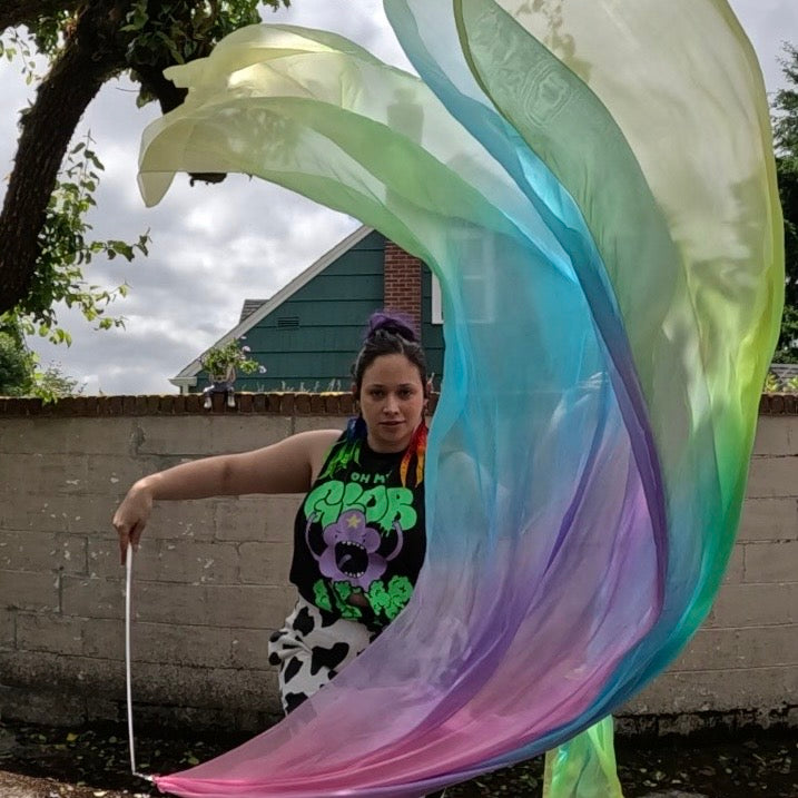 Pastel Rainbow Streamers