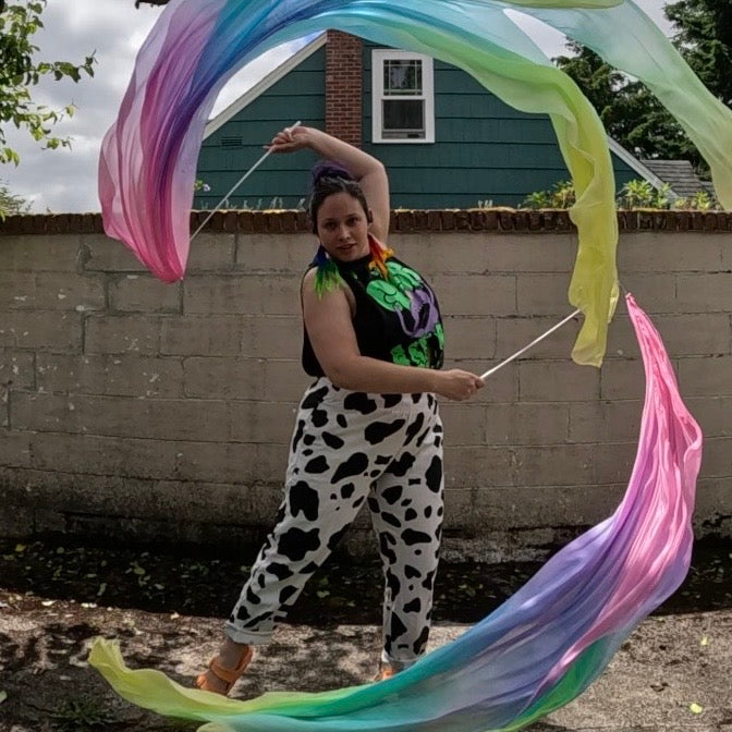 Pastel Rainbow Streamers